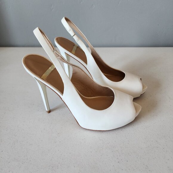 Marciano Platform Pumps "EUC" - Picture 6 of 16